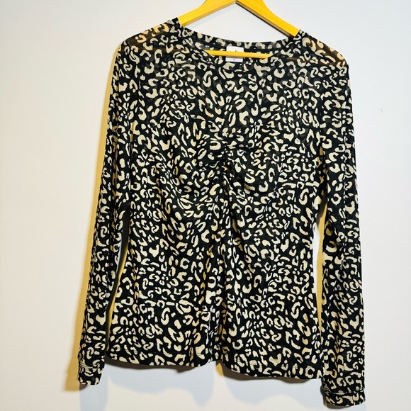 Cabi Sweetheart Top Size Medium Style #4163 Fall 2021 Black Ivory Animal Print - Picture 2 of 11